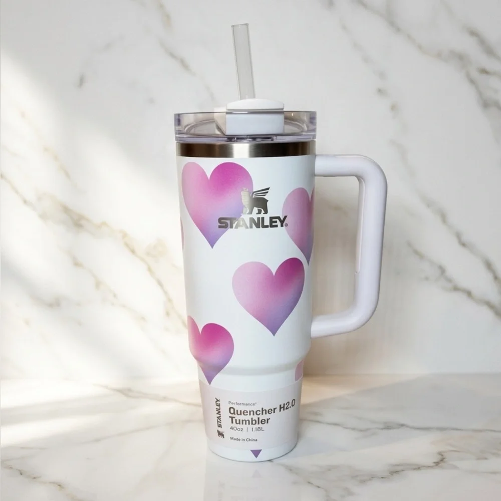 NWT Stanley Target Exclusive 30oz Quencher H2.0 White Pink Hearts